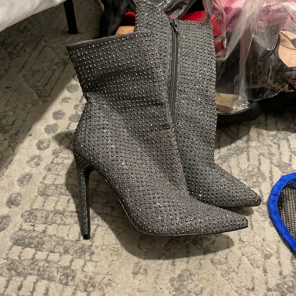 Steve Madden Wifey booties 6.5 - Picture 1 of 2